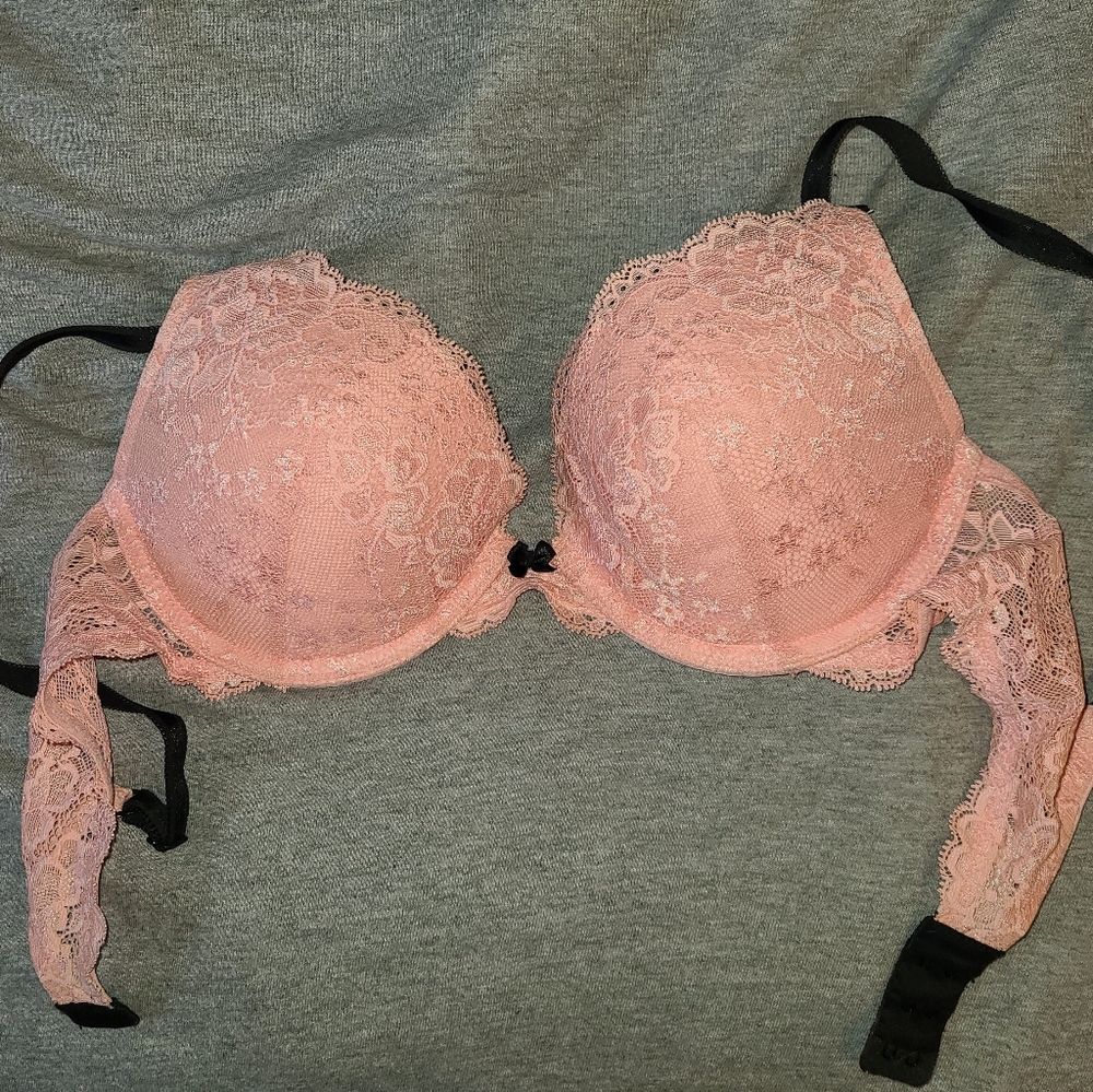 Victoria's Secret lace bra 34C